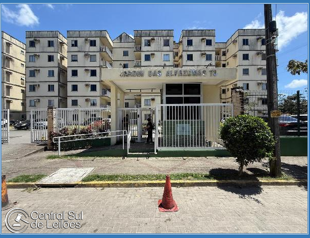 Apartamento com 2 quartos e vaga em Camaragibe/PE