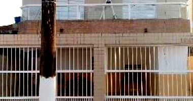 Casa com 2 quartos em Praia Grande/SP