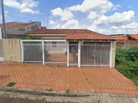 Casa com 187 m², 3 quartos, 2 banheiros, desocupada