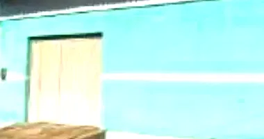 Casa com 42m² construída e terreno de 250m², imóvel ocupado