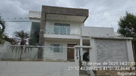 Casa com 164m² de área privativa e 240m² de terreno
