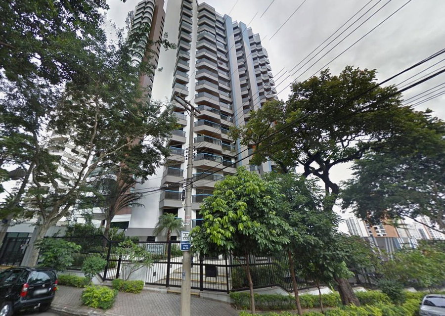 Apartamento 243,76 m², 3 vagas