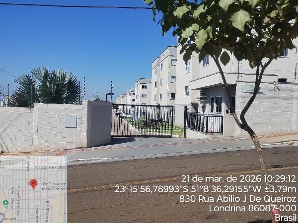 Apartamento com 2 quartos e vaga de garagem