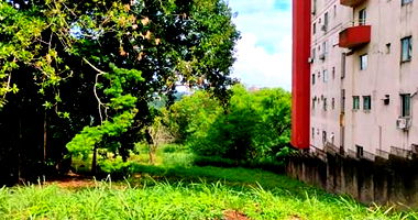 Terreno em Loteamento Vila Portes com 600m²