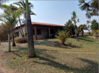 Chácara Rural com Casa e Piscina em Pederneiras/SP