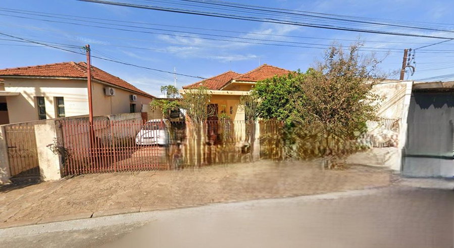 Casa Ocupada com 391m² de Terreno em Assis/SP