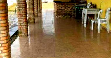 Casa com 1000m² terreno e 235m² construída, ocupada