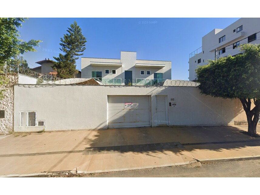 Apartamento com 2 vagas e 102,94 m² úteis