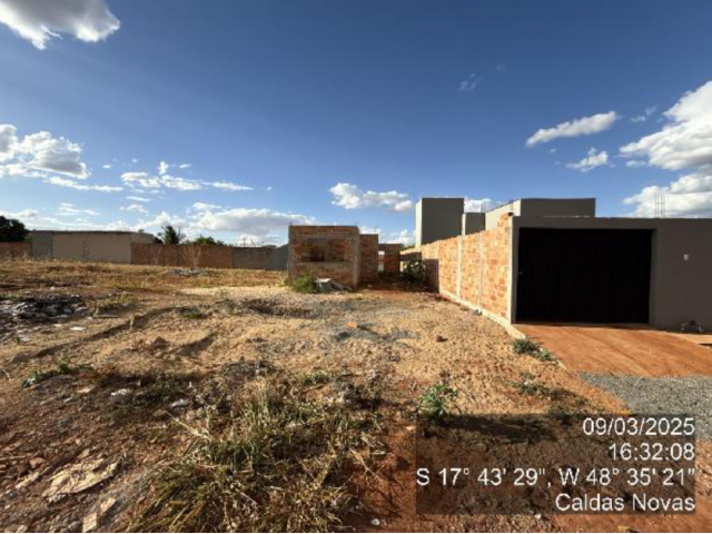 Terreno com 210m² em Caldas Novas/GO