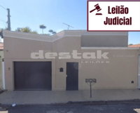 Casa ampla em Birigui/SP com 200m² de terreno