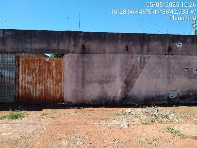 Casa com 55,8m² de área privativa, 1 quarto, 1 banheiro
