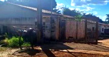 Casa residencial com 3 quartos, 2 banheiros, 1 vaga, 120m², ocupada