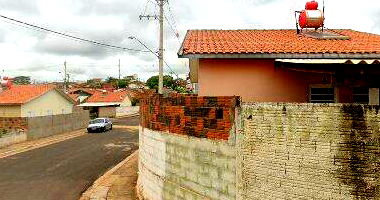 Casa residencial 2 quartos 1 banheiro 52m² desocupada