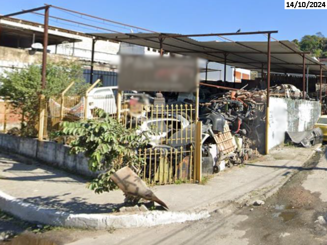 Galpão e Terreno em São Gonçalo/RJ com 325m²