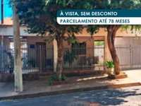 Casa em Terreno com 42 m² em Fernandópolis - SP