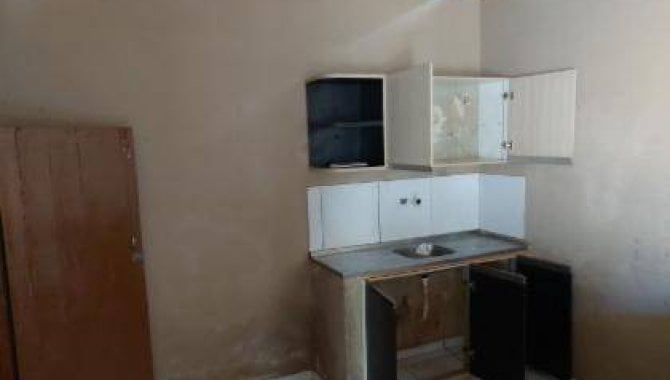 Casa com 2 quartos e 1 banheiro, desocupada, 86,3 m² construídos