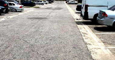 Apartamento 41m² com 2 salas, cozinha, WC, desocupado