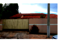 Casa com 3 quartos e 2 banheiros em Coxim/MS