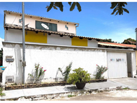 Espaçoso sobrado com 101,37m² construídos e terreno de 336,05m²