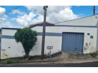 Casa em Leilão com 3 Quartos e 2 Banheiros em Jardim Paulista