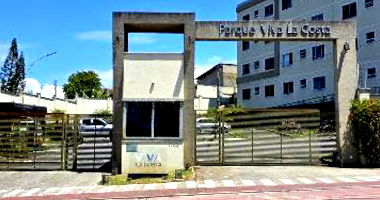 Apartamento com 2 quartos em Serra/ES