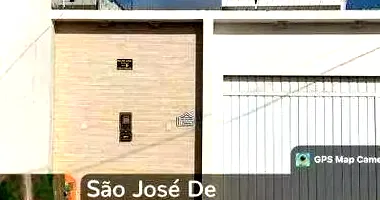 Casa com 120m² construídos, ocupada