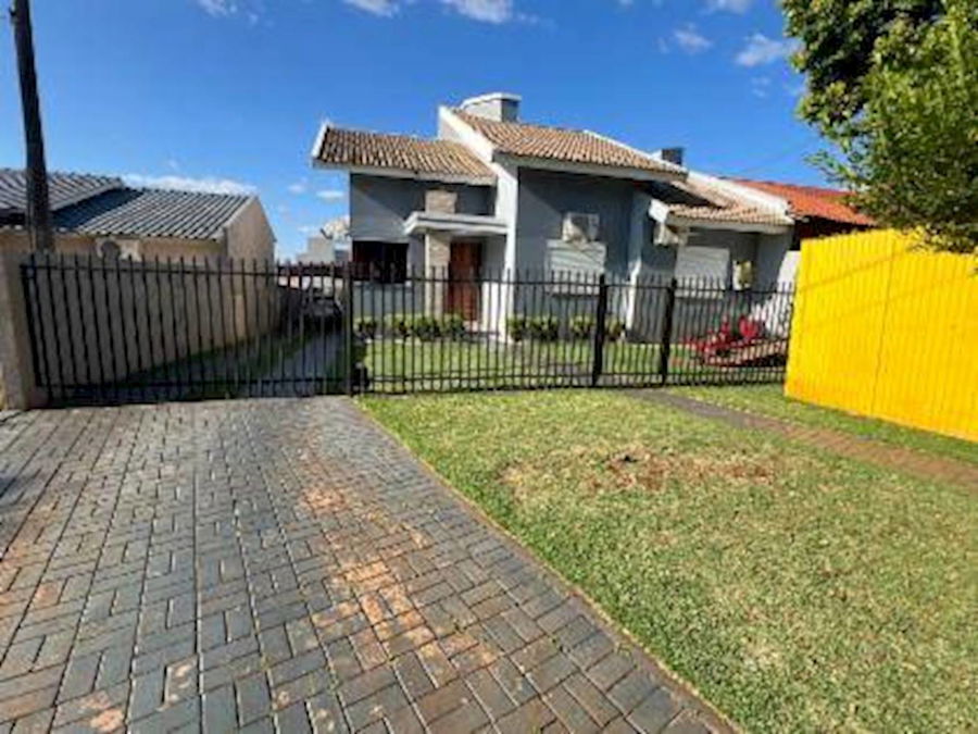 Casa Ocupada com 3 Quartos e 2 Banheiros em Espigão