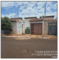Casa em Pontal - Conjunto Habitacional José Pedro CA