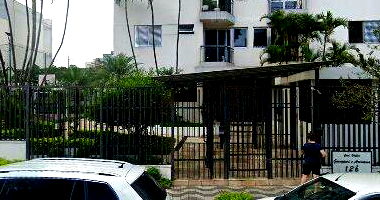 Apartamento 50m² com vaga pequena, 1º andar, ocupado