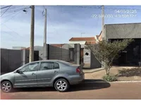 Casa Ocupada com 50.60m² Construída em Terreno de 125m²