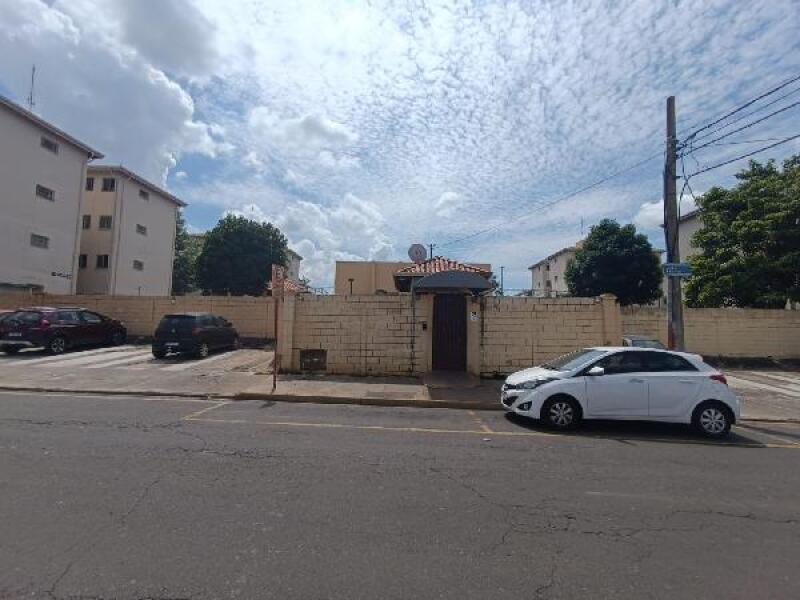 Apartamento com 1 quarto, 1 vaga e 42,42m² privativos