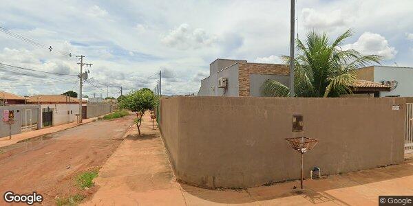Casa 2 quartos, 1 banheiro, 58m² construída, 1 vaga, desocupada