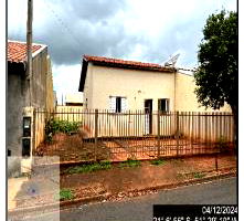 Casa com 50,42m² privativos e 200m² de terreno