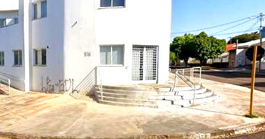 Imóvel Comercial com 521m² de Terreno e 1000m² Construída