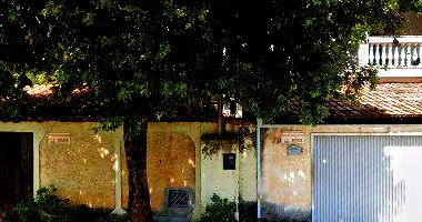 Casa de 2 andares com barracão em Montes Claros/MG