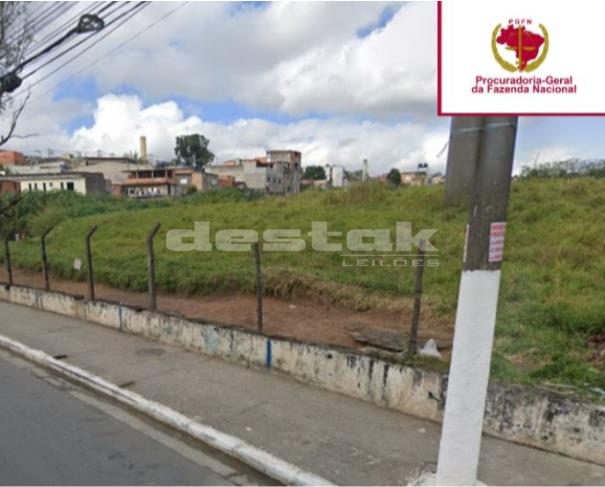 Terreno Amplo na Zona Leste de São Paulo - Oportunidade Única