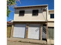 Loja padrão ocupada com 161m² terreno e 102m² construída
