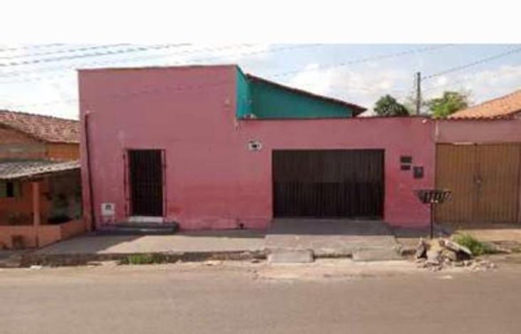 Casa 256m² em Araguaína/TO - Ocupada