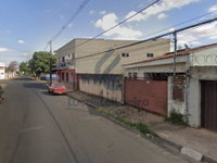 Casa com 2 quartos, 1 suíte, 160,57m², desocupada