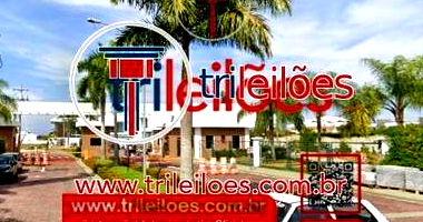 Casa ampla de 697m² com potencial de investimento