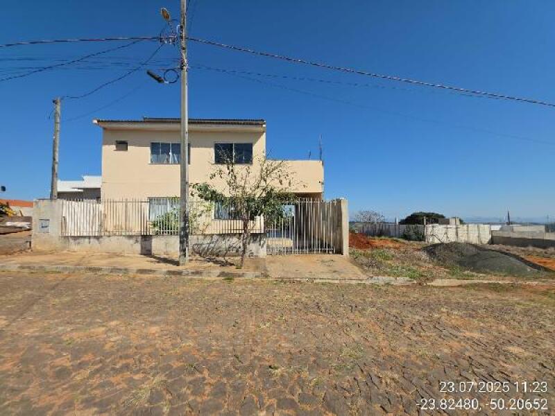 Casa com 4 quartos em Ibaiti/PR