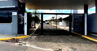 Casa com 2 quartos, 2 banheiros, 1 vaga e 95,62m² privativos