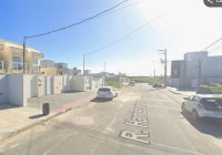 Casa com 104m², 3 quartos, 2 banheiros, ocupada, área construída 104,76m²
