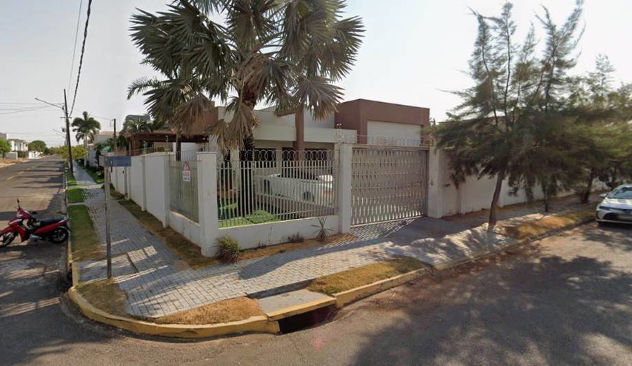 Casa Ampla em Sorriso/MT com 4 Quartos e 266m² de Área Construída