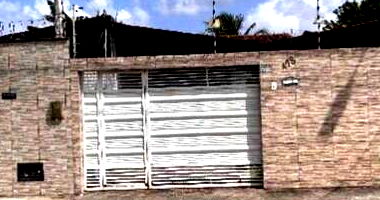 Casa com 2 quartos, 2 banheiros, 74,91m² área privativa, 1 vaga
