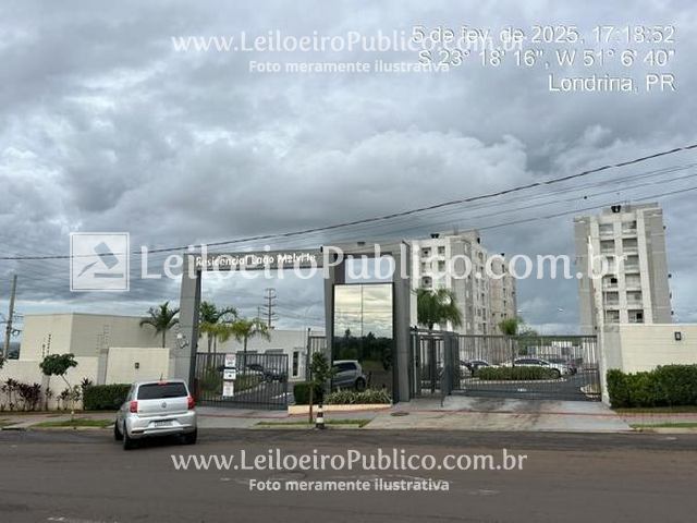 Apartamento 2 quartos, 1 banheiro, 1 vaga, 87,13m², desocupado
