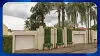 Casa com 4 quartos e 2 banheiros, área construída de 200m²