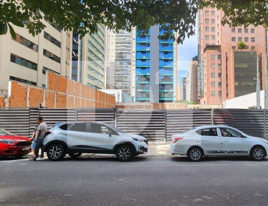 Terreno de 1.229 m² em Vila Olímpia, São Paulo