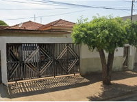 Casa com 250m² de terreno, ocupada, em Jardim Imperial