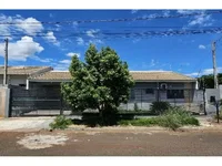 Casa com 180m² construída e terreno de 307m², imóvel